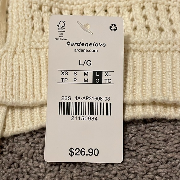 CROCHET TOP - Picture 2 of 2